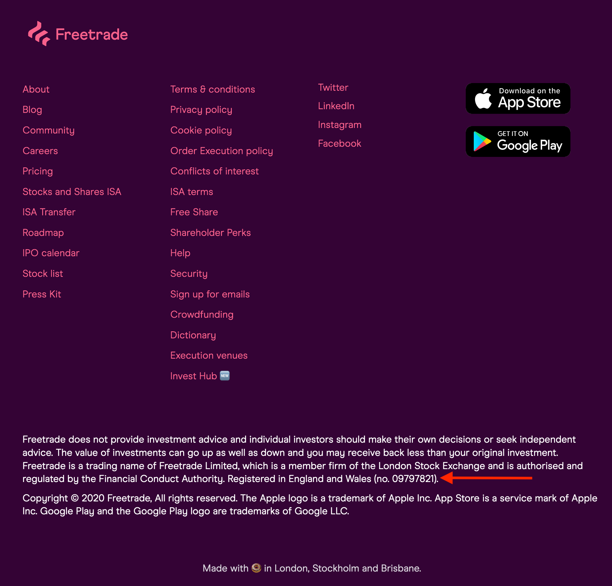 Screenshot of the footer section of Freetrade&rsquo;s website with a red arrow pointing at FCA register number